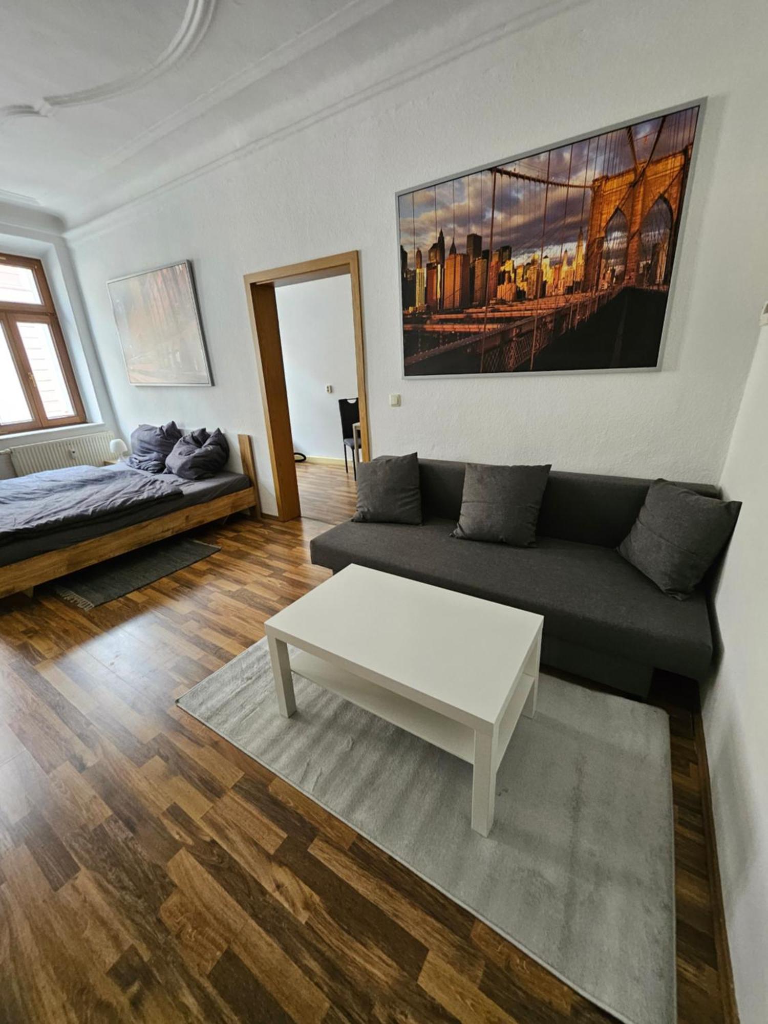 Ferienwohnung Apartment In Zittauer Stadtzentrum Innenstadt Innenring Top Lage - Wohnen Auf Zeit In Zittau - 1 Raum Wohnung Екстериор снимка
