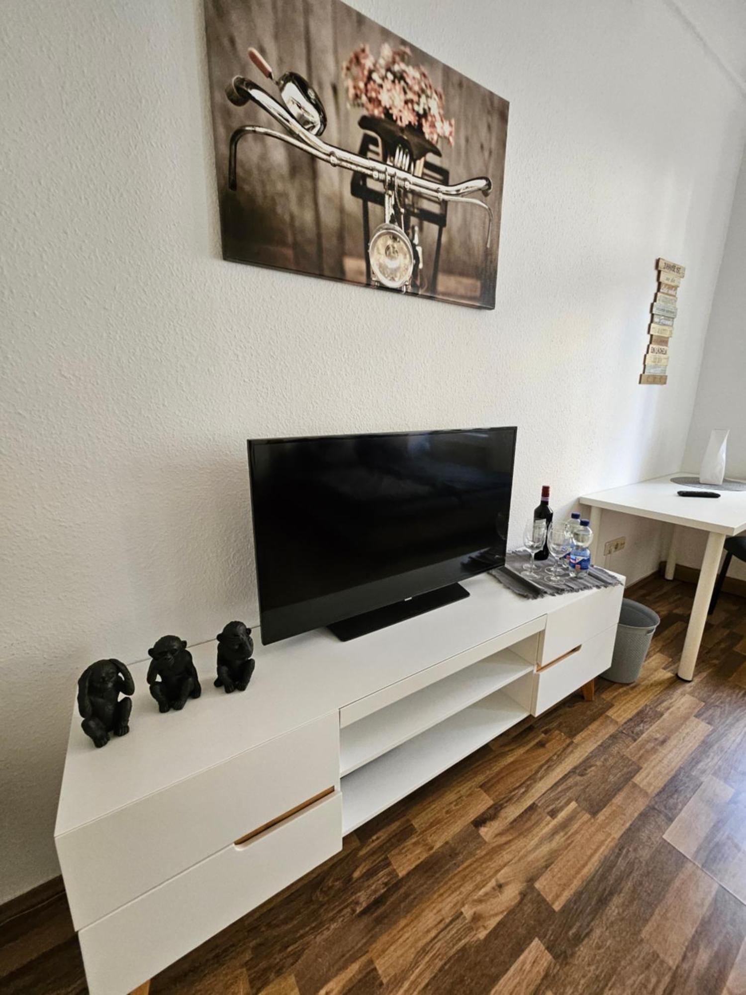 Ferienwohnung Apartment In Zittauer Stadtzentrum Innenstadt Innenring Top Lage - Wohnen Auf Zeit In Zittau - 1 Raum Wohnung Екстериор снимка