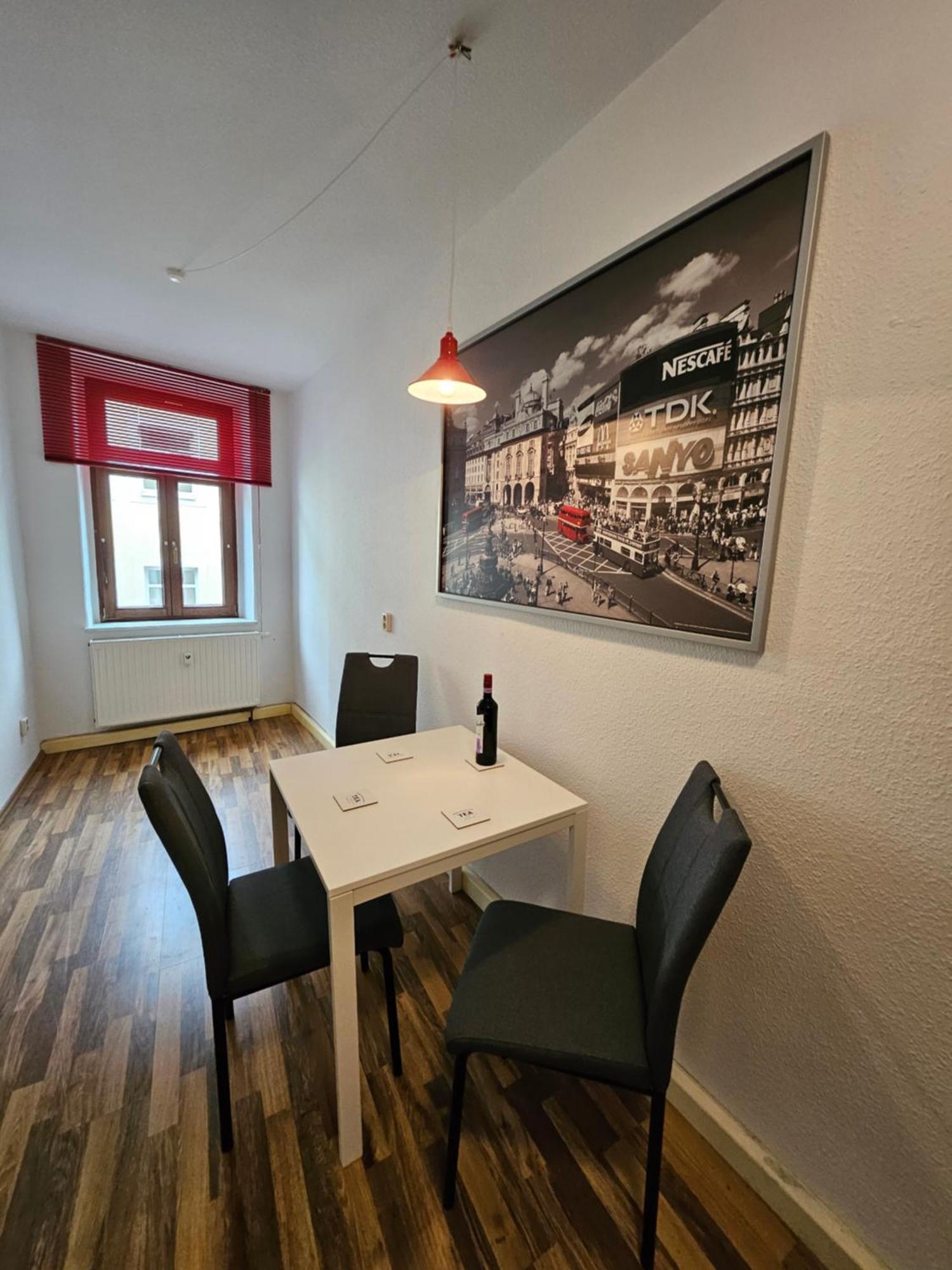 Ferienwohnung Apartment In Zittauer Stadtzentrum Innenstadt Innenring Top Lage - Wohnen Auf Zeit In Zittau - 1 Raum Wohnung Екстериор снимка