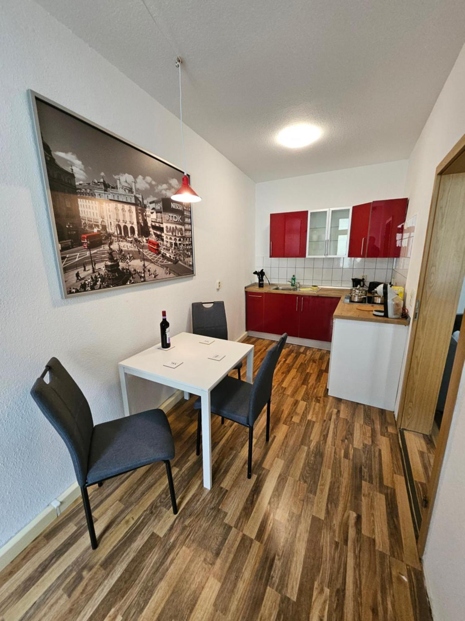 Ferienwohnung Apartment In Zittauer Stadtzentrum Innenstadt Innenring Top Lage - Wohnen Auf Zeit In Zittau - 1 Raum Wohnung Екстериор снимка