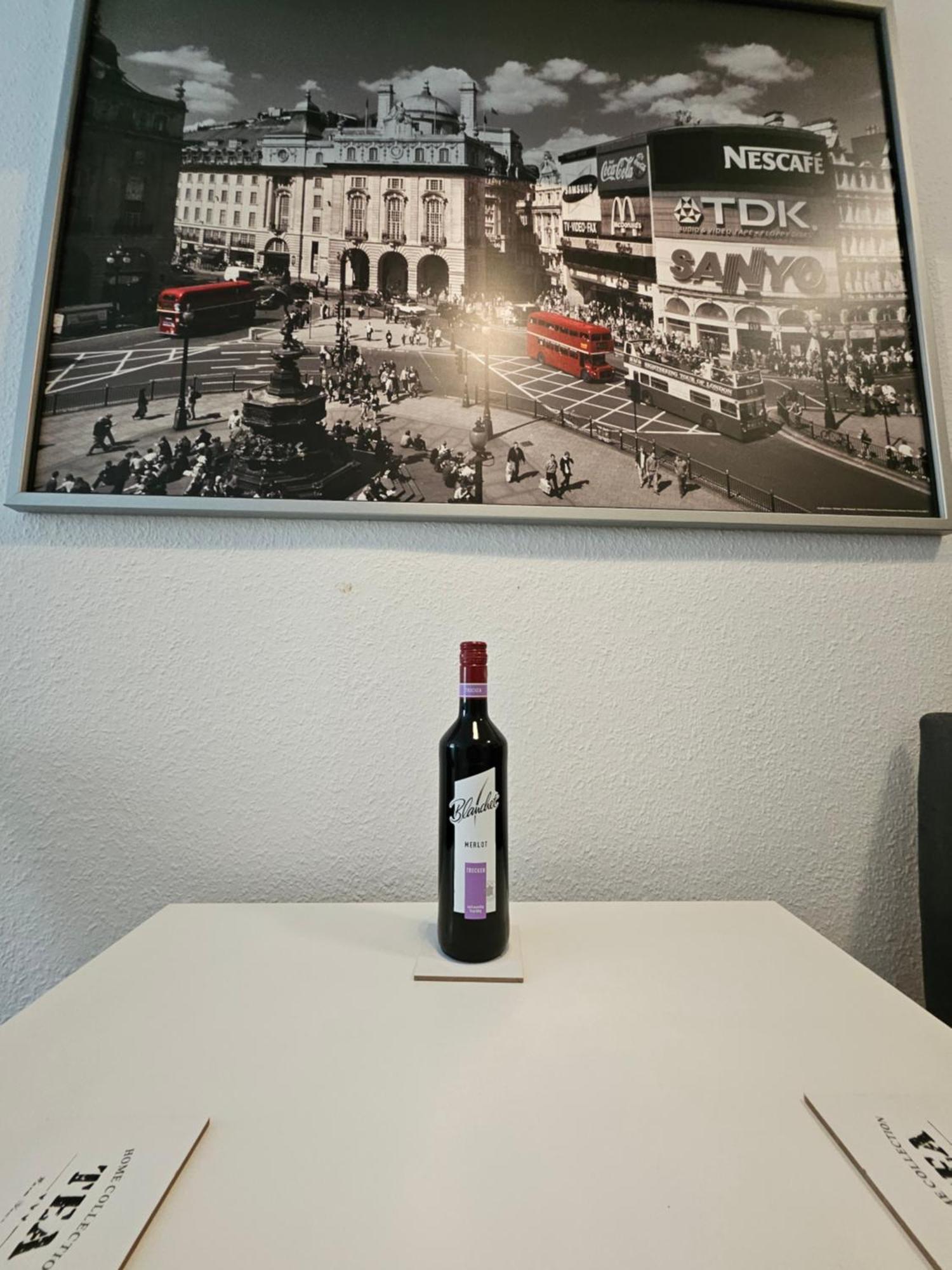Ferienwohnung Apartment In Zittauer Stadtzentrum Innenstadt Innenring Top Lage - Wohnen Auf Zeit In Zittau - 1 Raum Wohnung Екстериор снимка